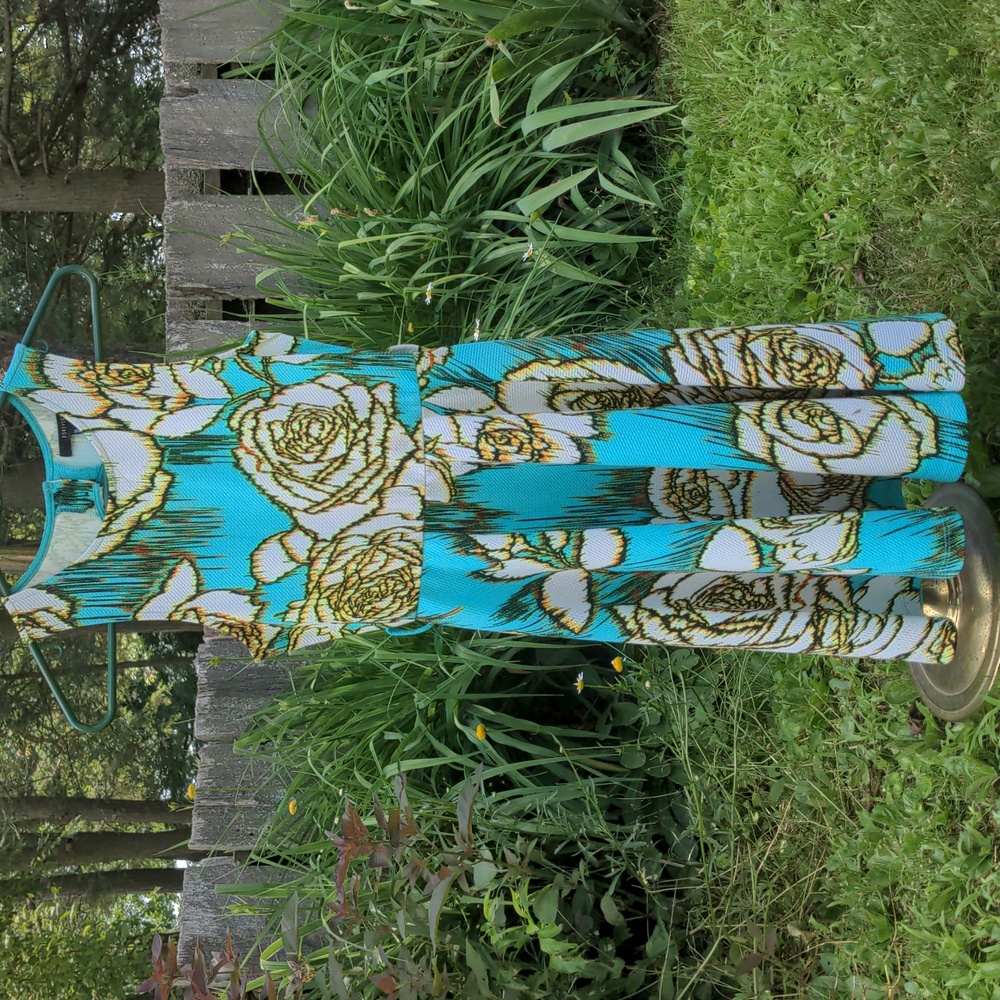 Forever 21 retro floral dress